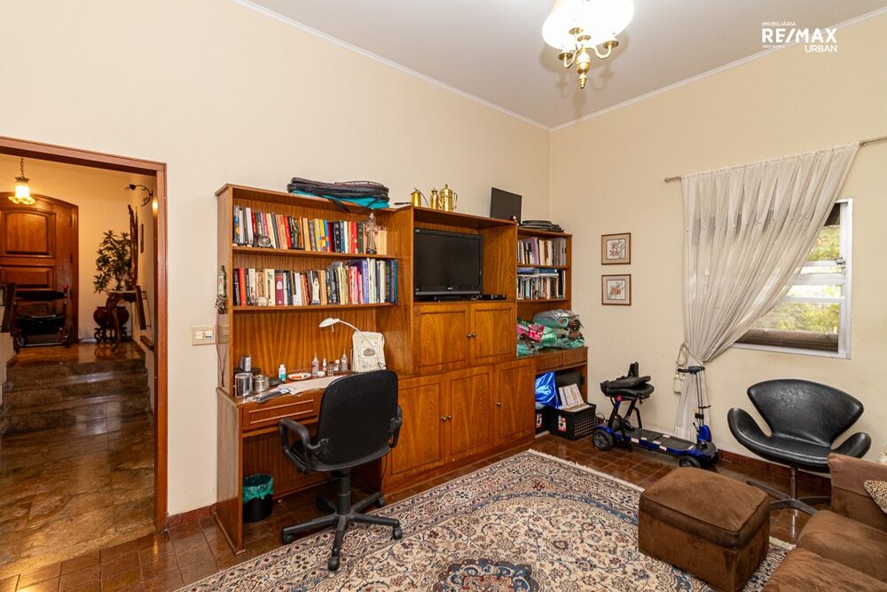 Casa, 4 quartos, 317 m² - Foto 4