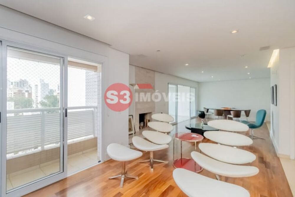 Apartamento, 3 quartos, 184 m² - Foto 1