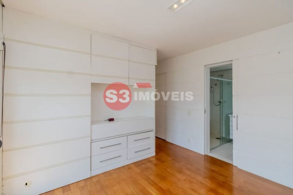 Apartamento, 3 quartos, 184 m² - Foto 11