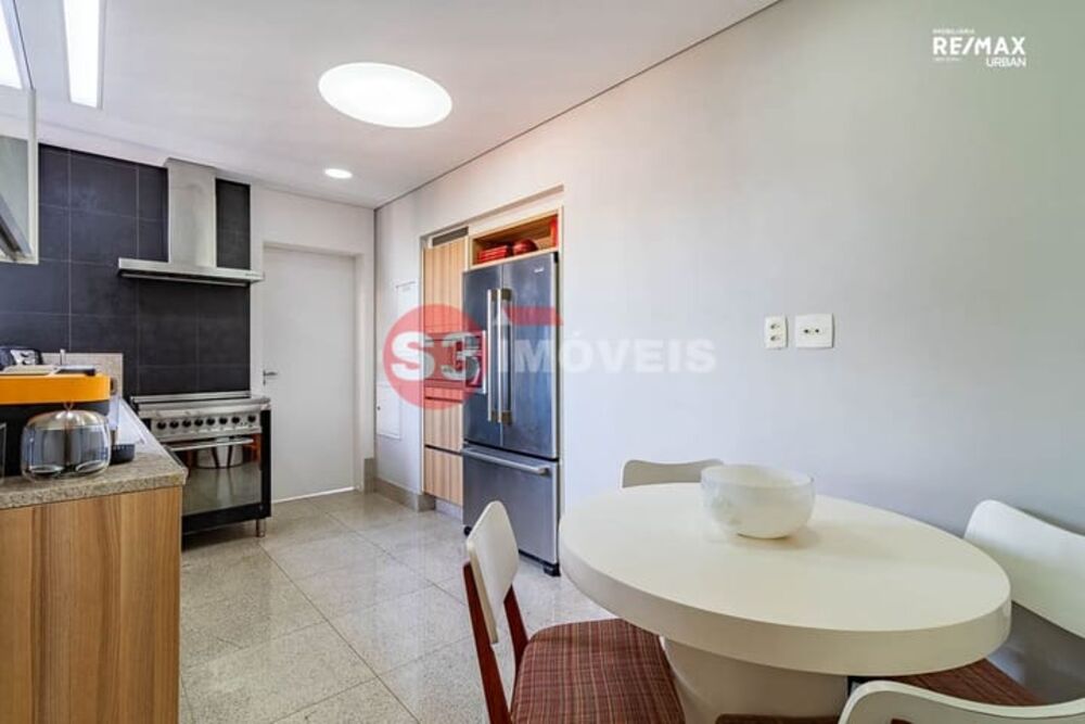 Apartamento, 3 quartos, 178 m² - Foto 3