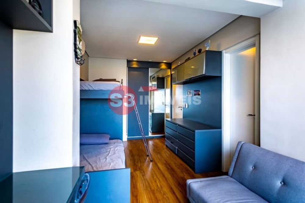 Apartamento à venda com 3 quartos, 165m² - Foto 2