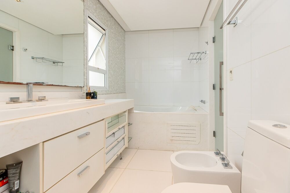 Apartamento, 3 quartos, 216 m² - Foto 4