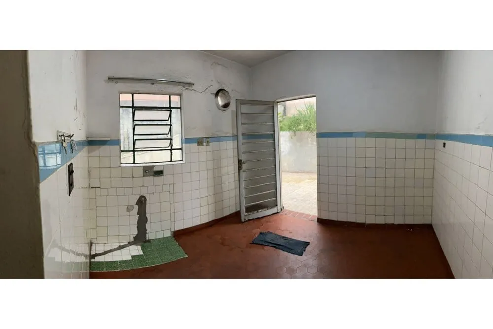 Casa, 4 quartos, 239 m² - Foto 1