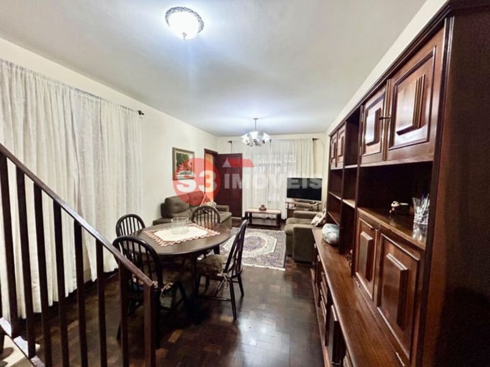 Casa, 2 quartos, 136 m² - Foto 1