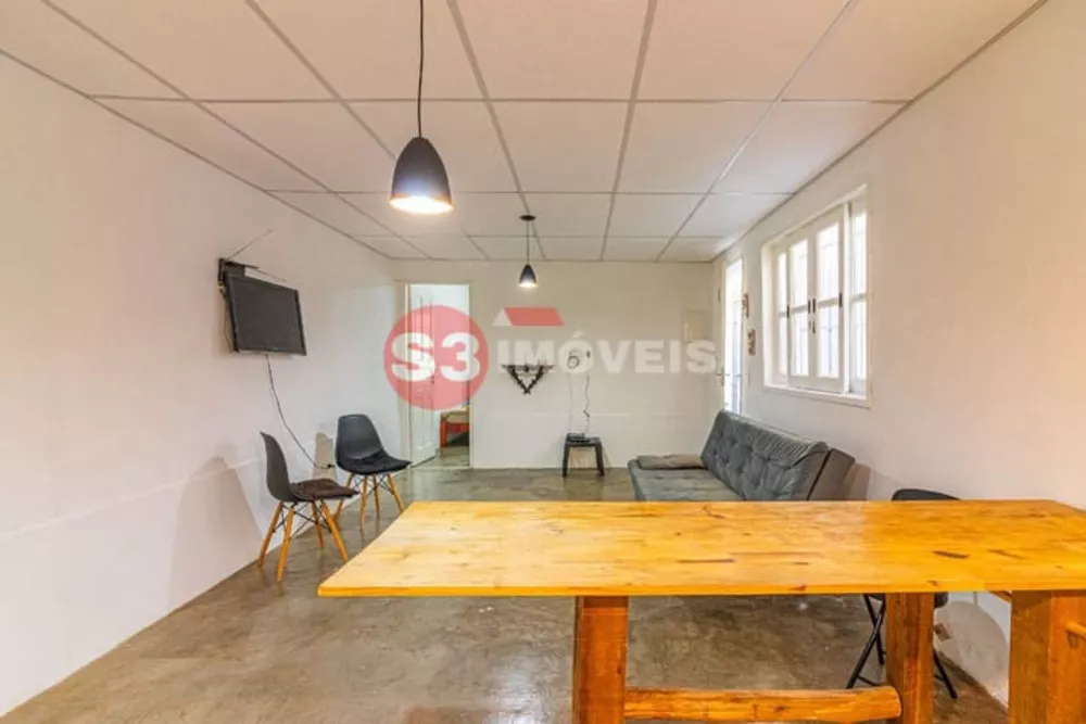 Casa à venda com 2 quartos, 170m² - Foto 4