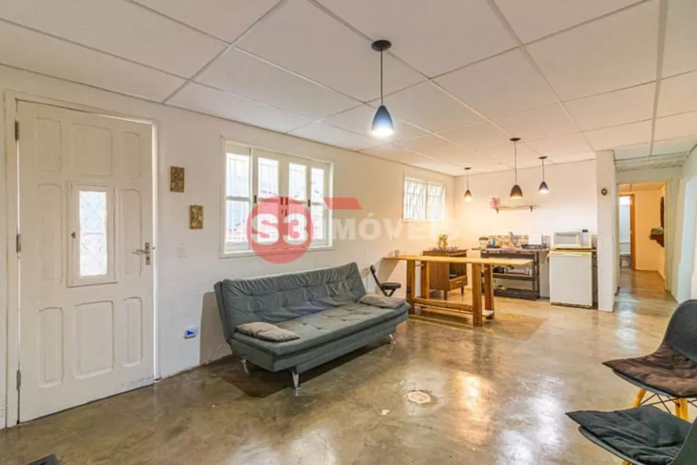 Casa à venda com 2 quartos, 170m² - Foto 1