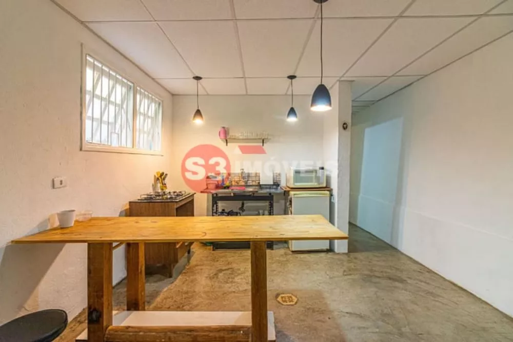 Casa à venda com 2 quartos, 170m² - Foto 2