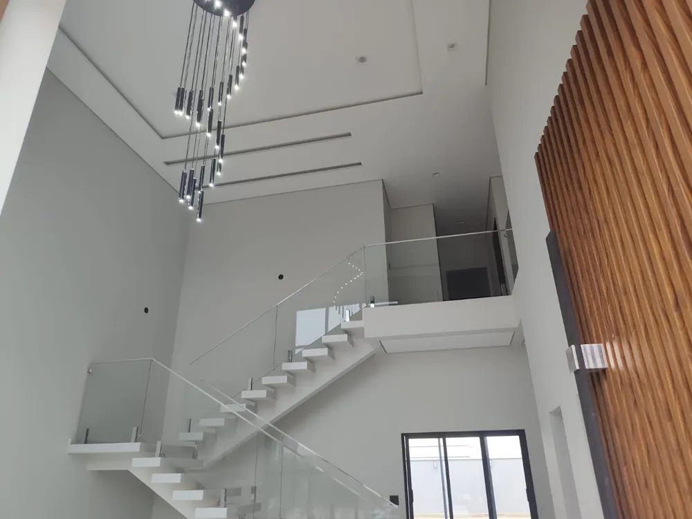 Casa, 3 quartos, 295 m² - Foto 1