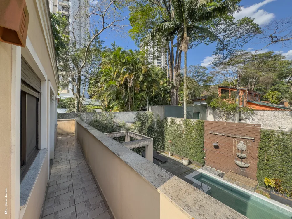 Casa, 6 quartos, 420 m² - Foto 4