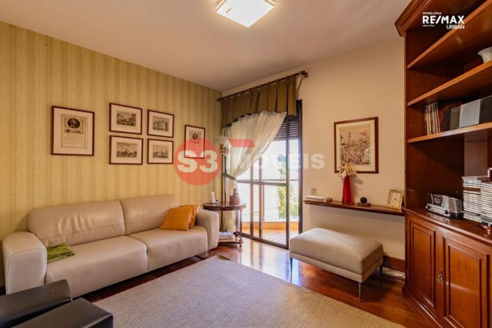 Apartamento à venda com 4 quartos, 250m² - Foto 2