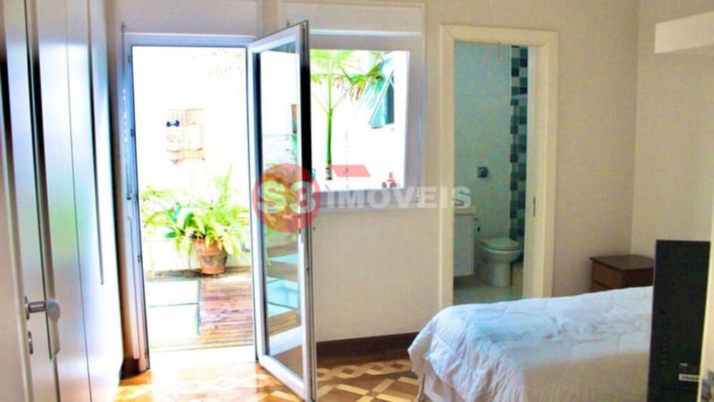 Casa à venda com 3 quartos, 285m² - Foto 15