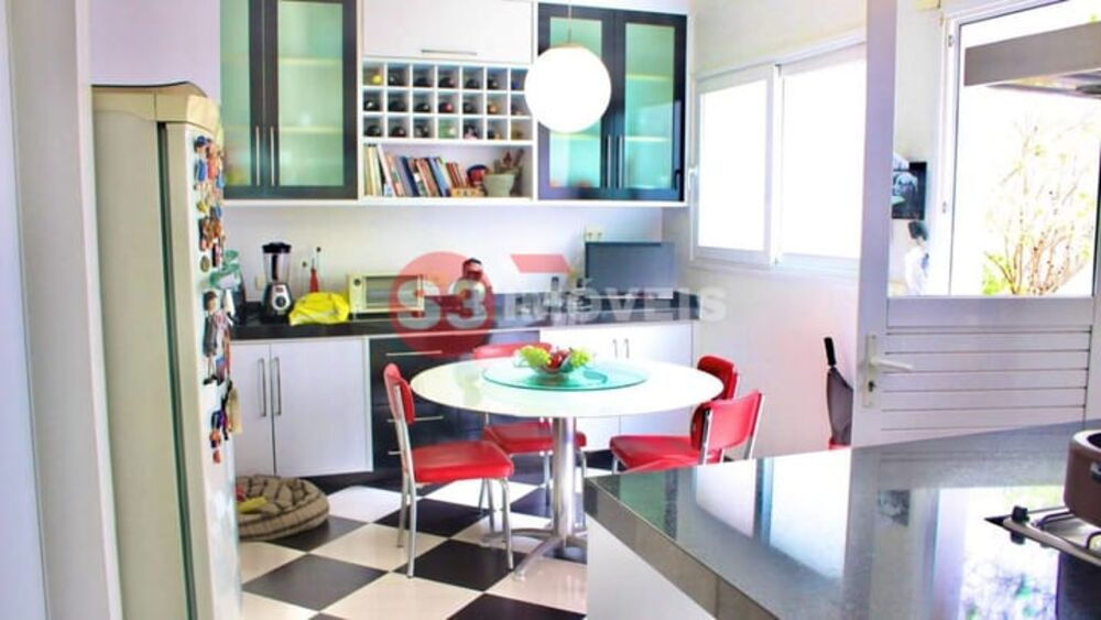 Casa à venda com 3 quartos, 285m² - Foto 5