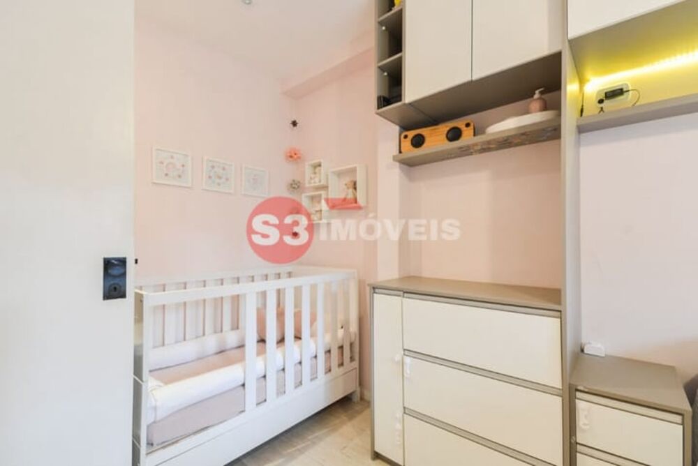 Apartamento à venda com 1 quarto, 50m² - Foto 18
