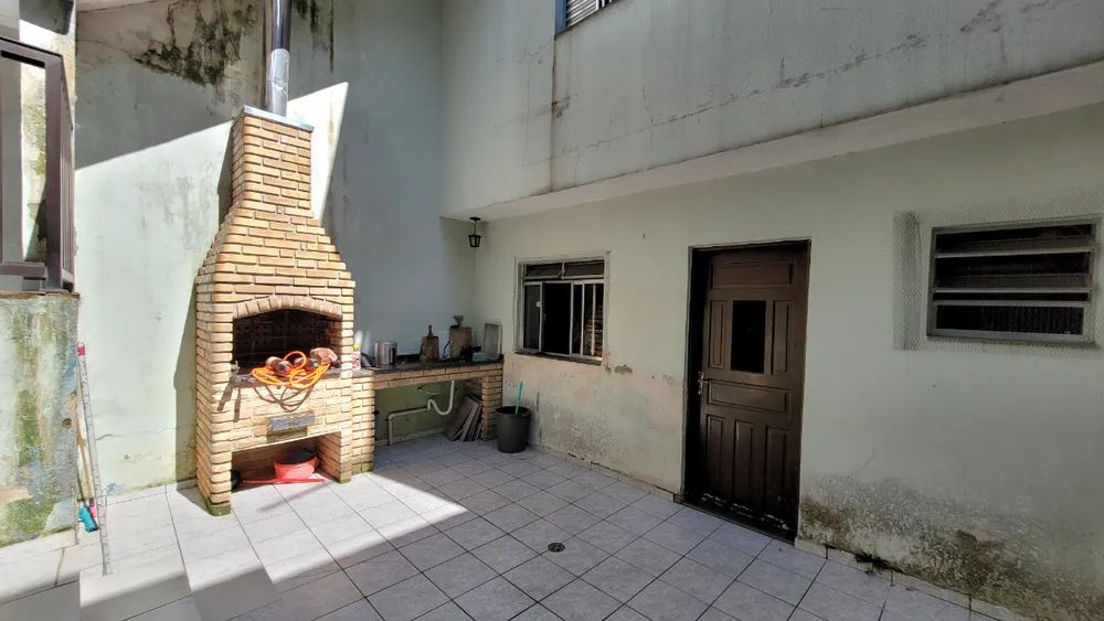 Sobrado, 3 quartos, 322 m² - Foto 2