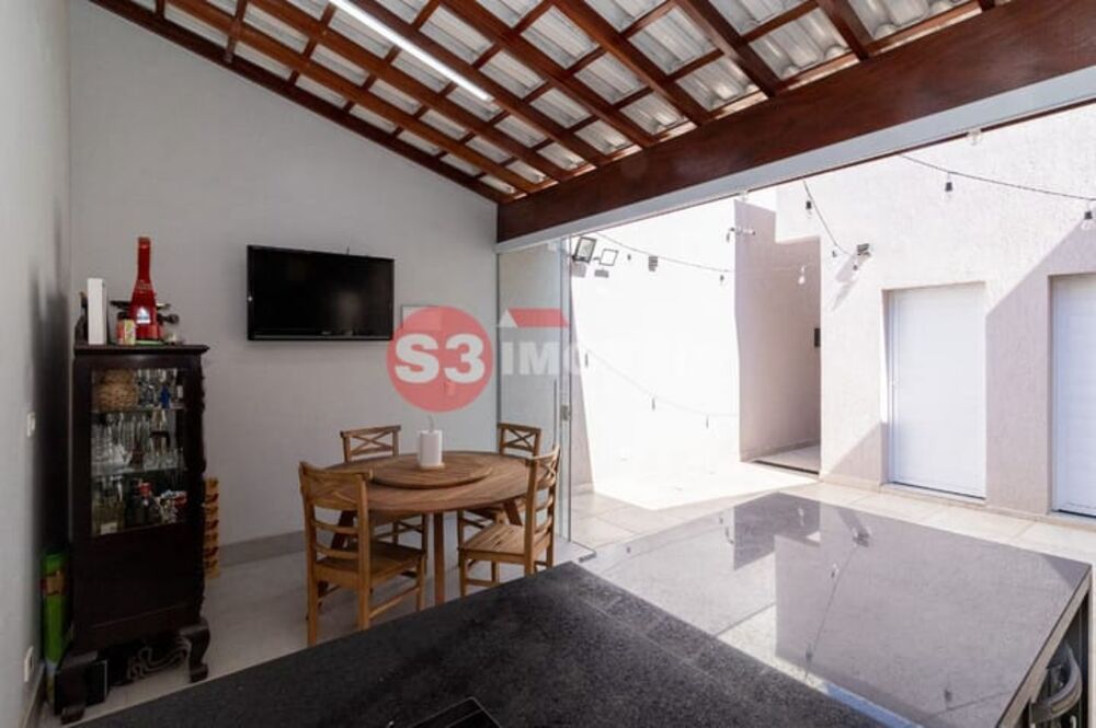 Casa, 3 quartos, 125 m² - Foto 2
