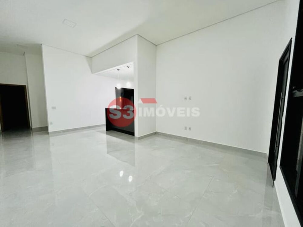 Casa de Condomínio à venda com 3 quartos, 200m² - Foto 3