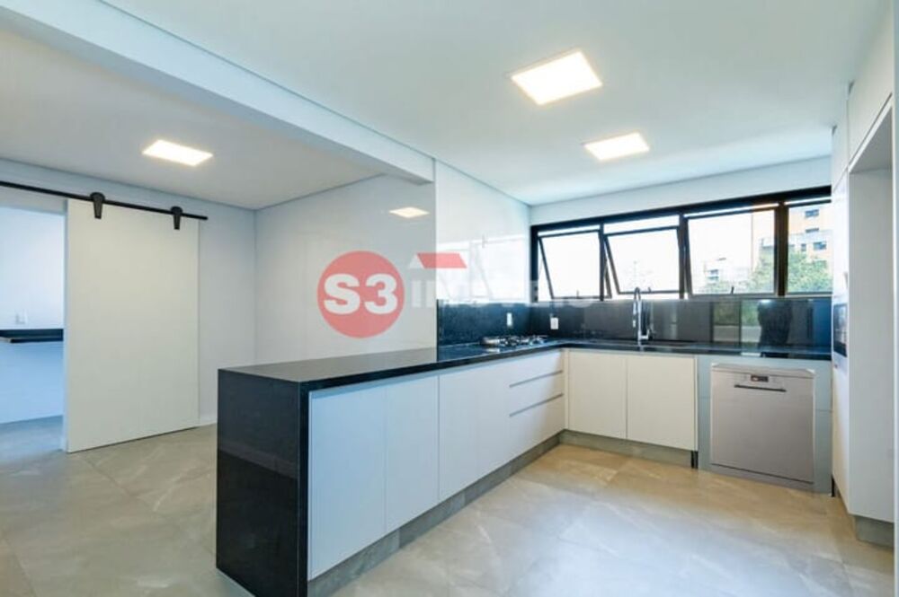 Apartamento à venda com 4 quartos, 203m² - Foto 10