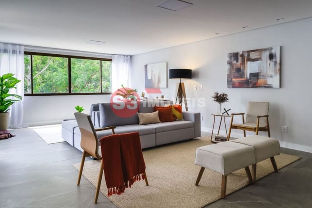 Apartamento à venda com 4 quartos, 203m² - Foto 1