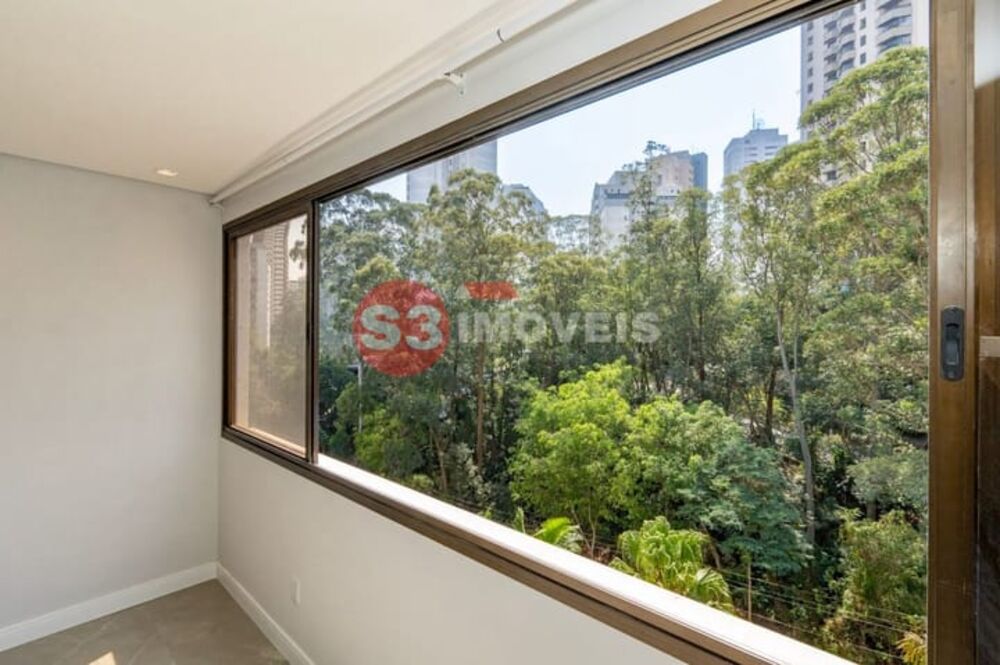 Apartamento à venda com 4 quartos, 203m² - Foto 5