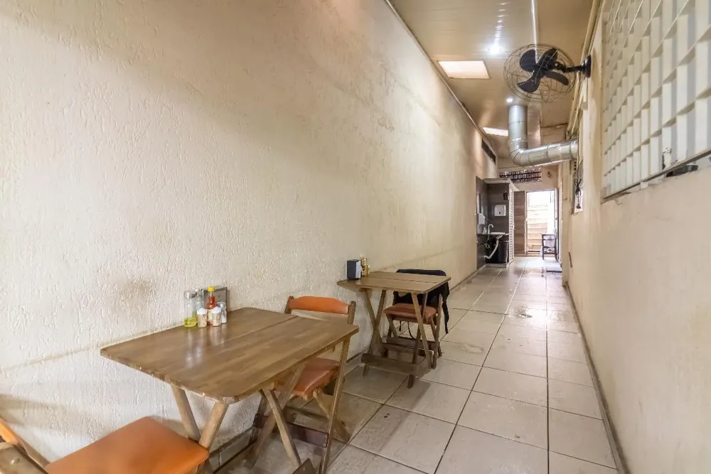 Casa, 2 quartos, 300 m² - Foto 2