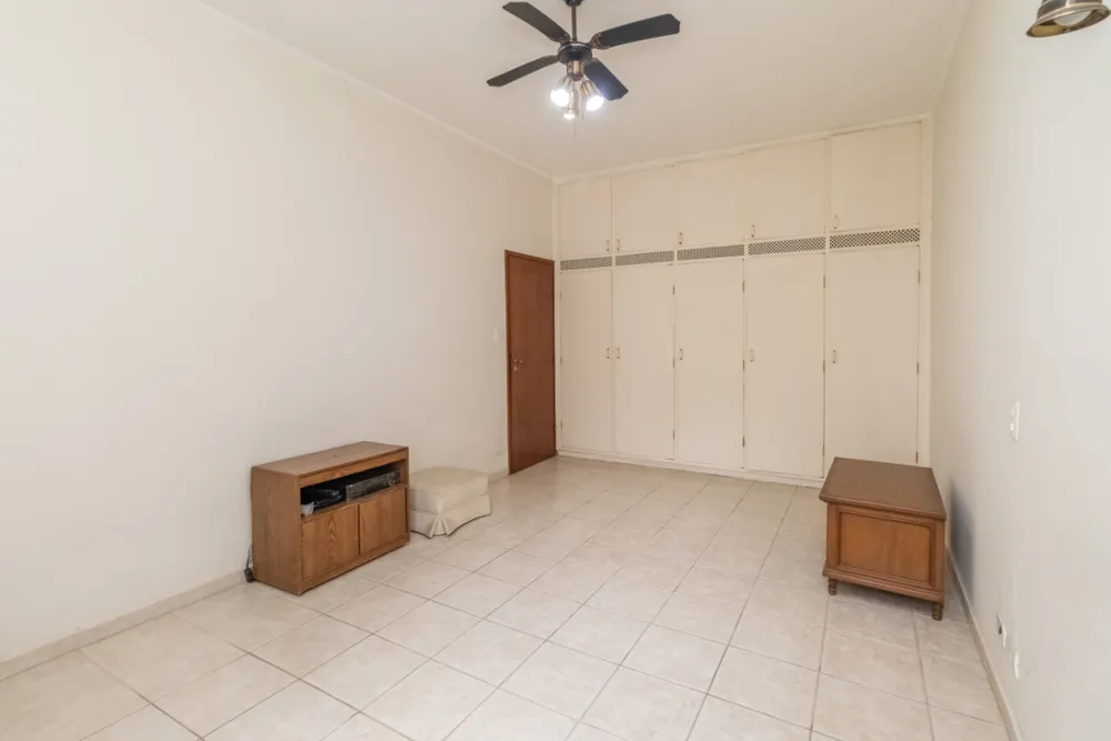 Casa, 4 quartos, 325 m² - Foto 4