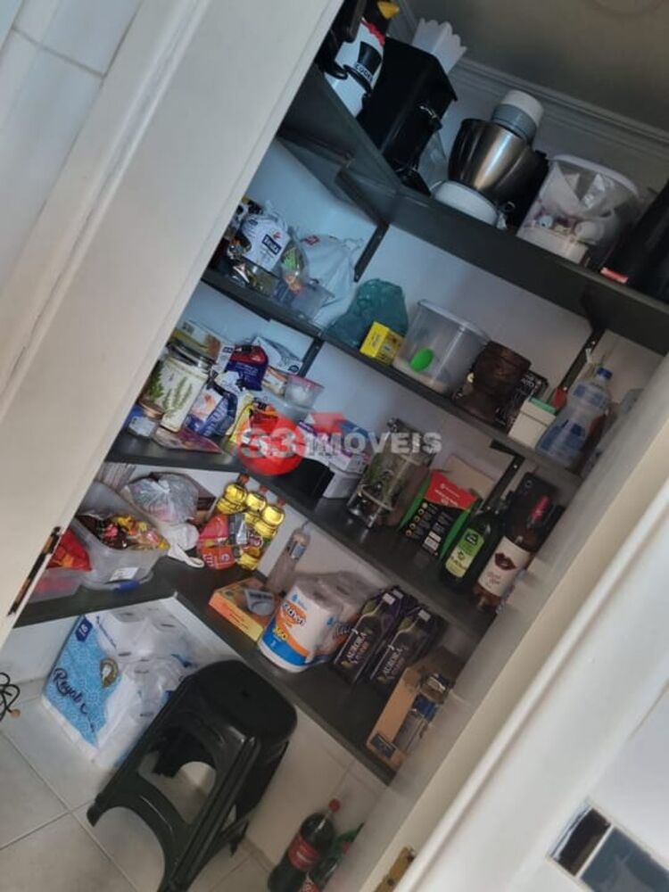 Casa de Condomínio à venda com 3 quartos, 253m² - Foto 2