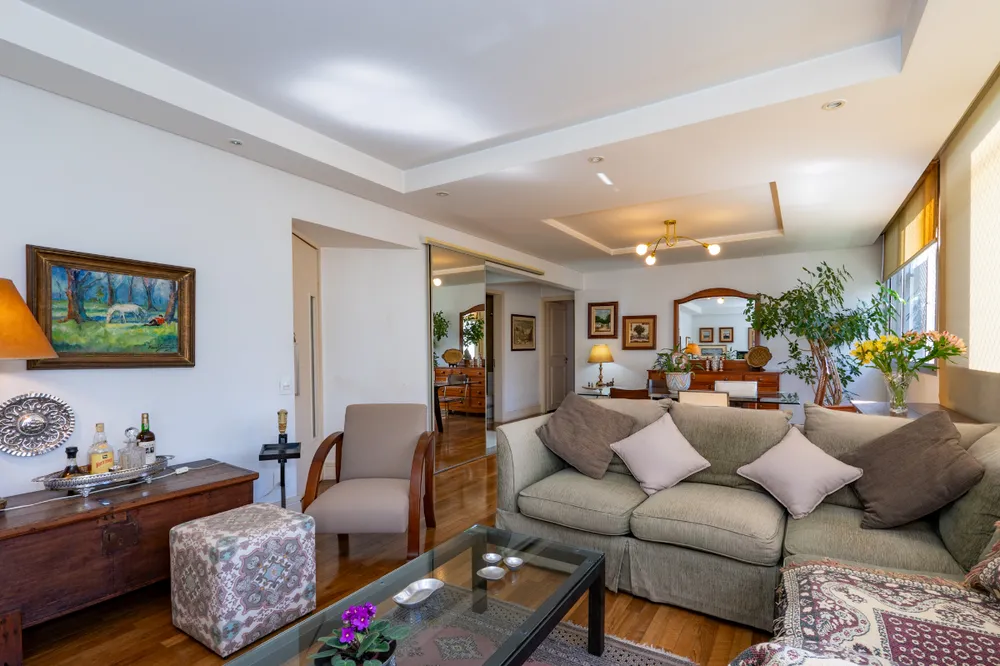 Apartamento, 3 quartos, 140 m² - Foto 1