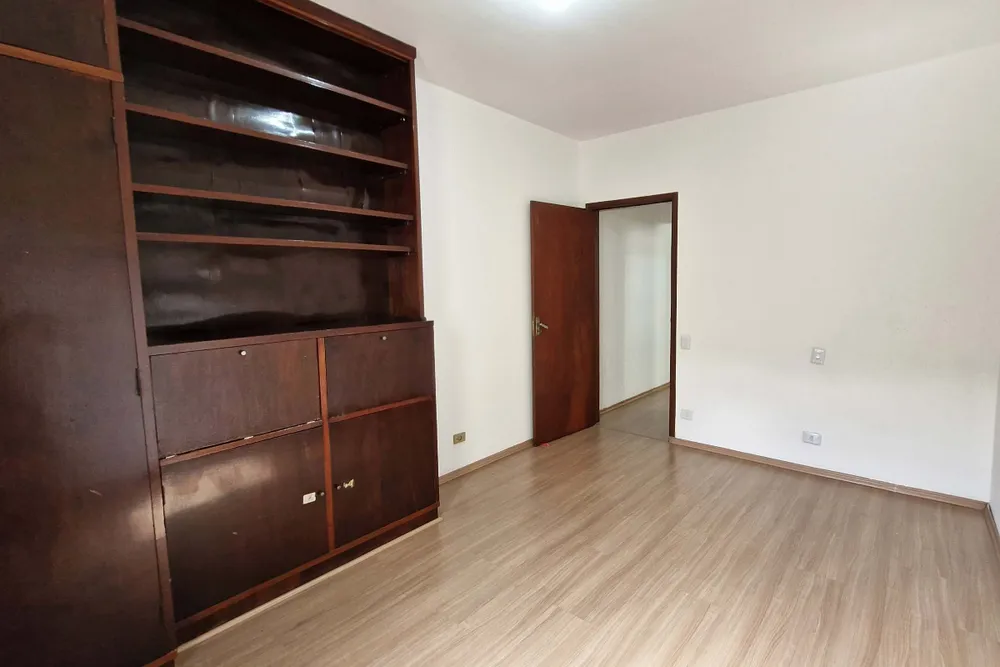 Sobrado, 6 quartos, 240 m² - Foto 3