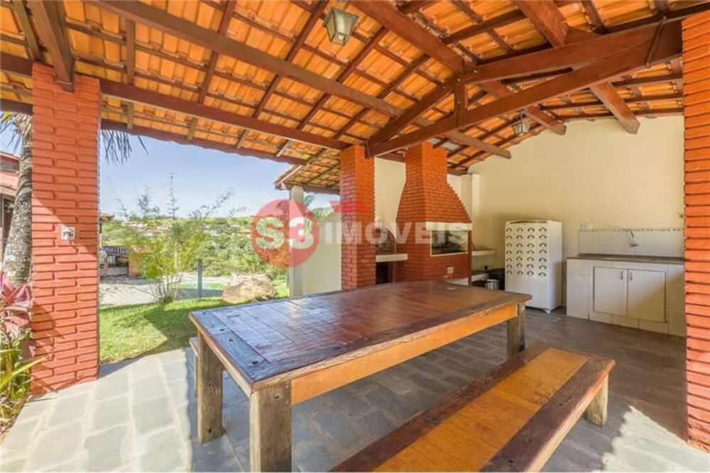 Casa de Condomínio à venda com 3 quartos, 379m² - Foto 19