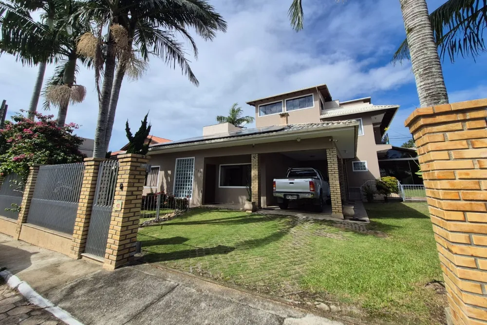 Casa, 6 quartos, 539 m² - Foto 1