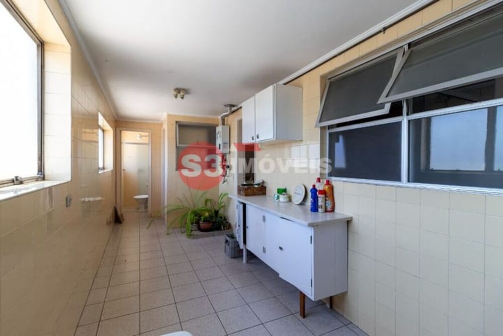 Apartamento, 3 quartos, 227 m² - Foto 1