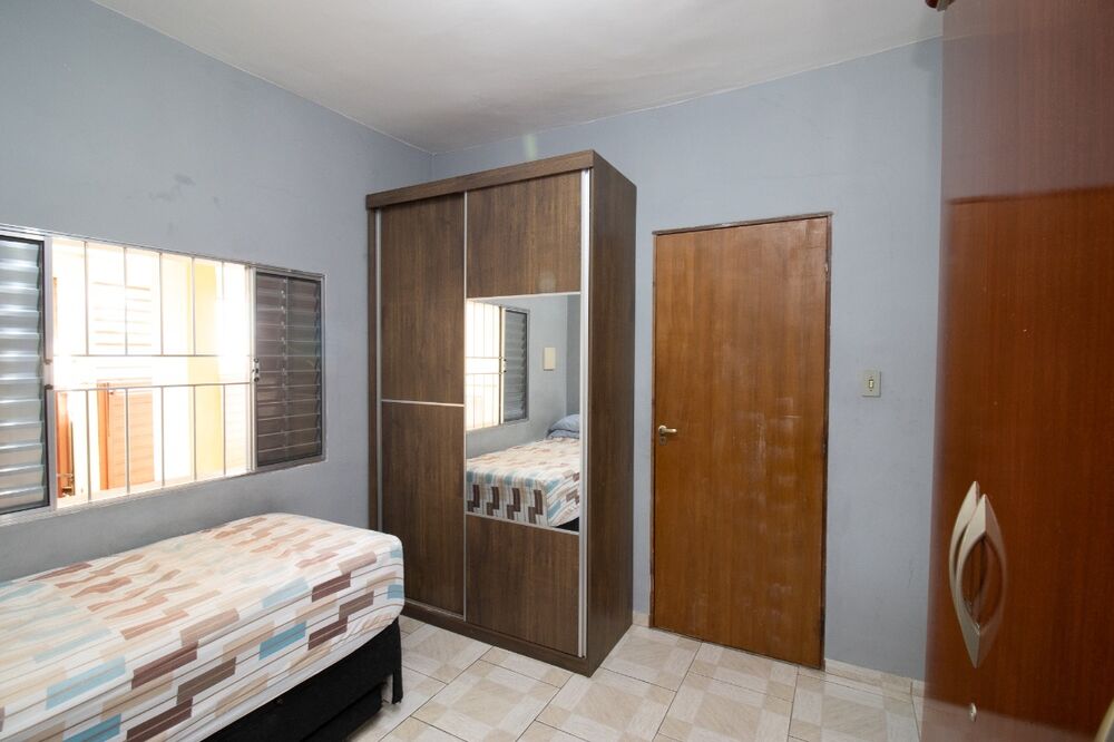 Casa, 5 quartos, 217 m² - Foto 3