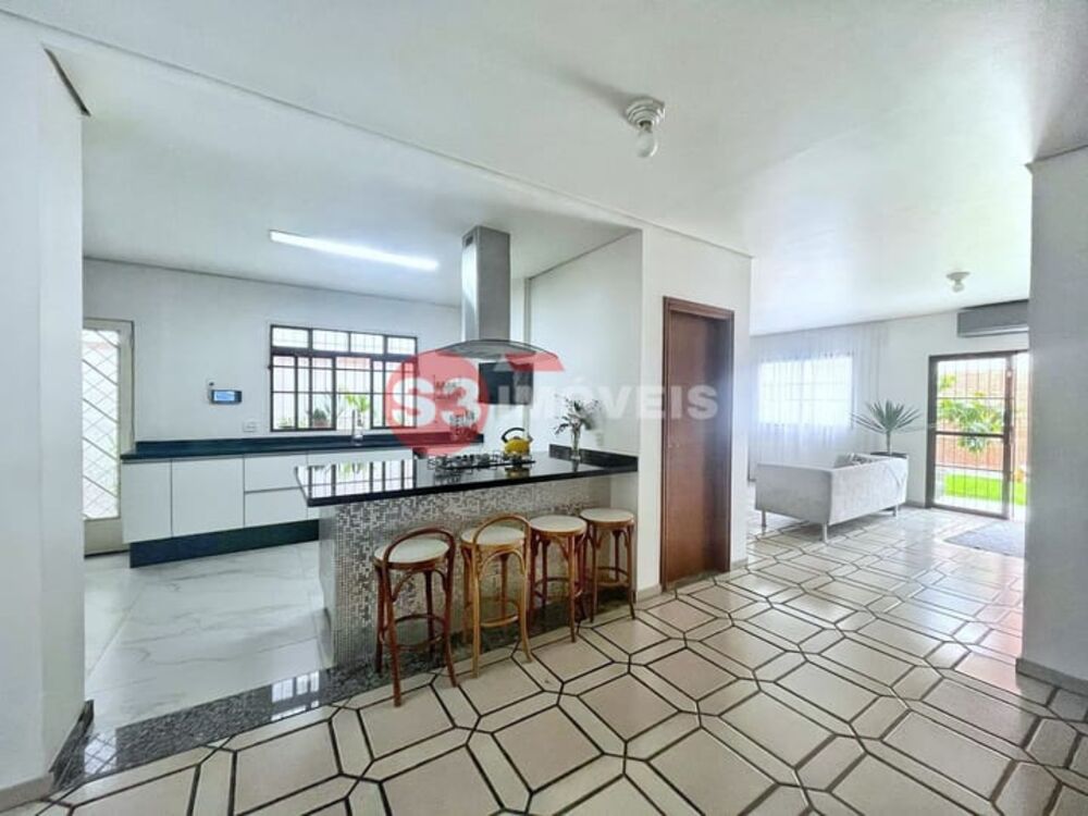 Casa, 4 quartos, 350 m² - Foto 8
