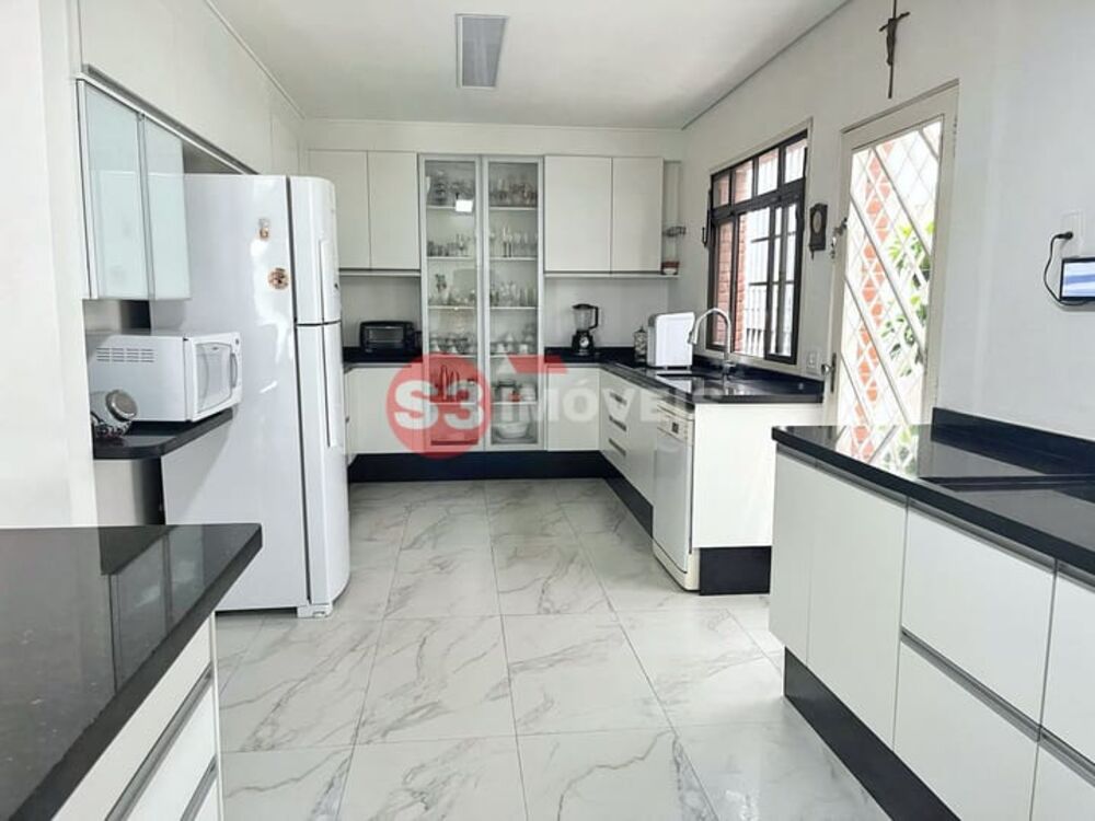 Casa, 4 quartos, 350 m² - Foto 2