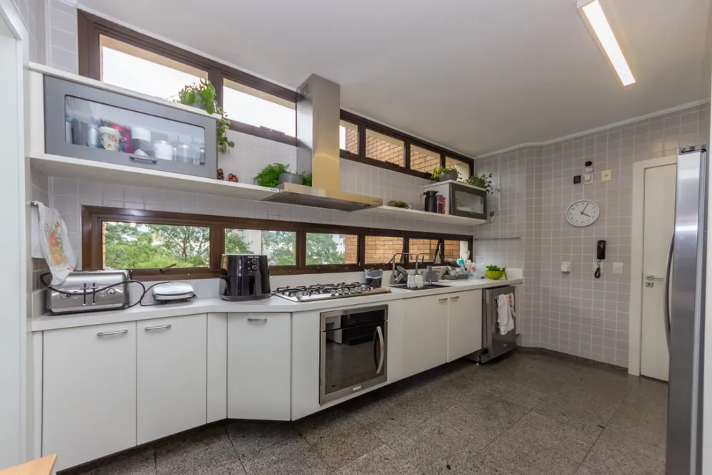 Apartamento, 4 quartos, 198 m² - Foto 3