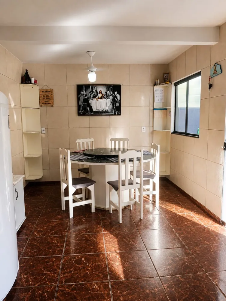 Casa, 3 quartos, 305 m² - Foto 2
