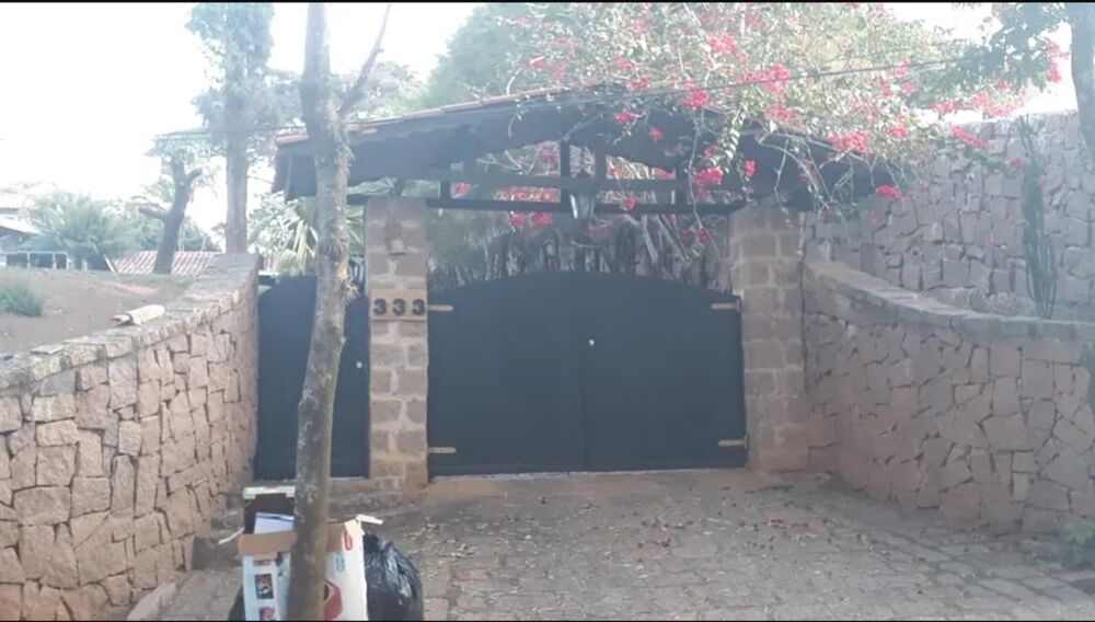 Casa, 4 quartos, 370 m² - Foto 2