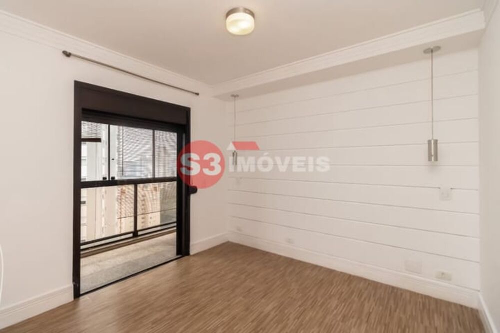 Apartamento à venda com 3 quartos, 157m² - Foto 12
