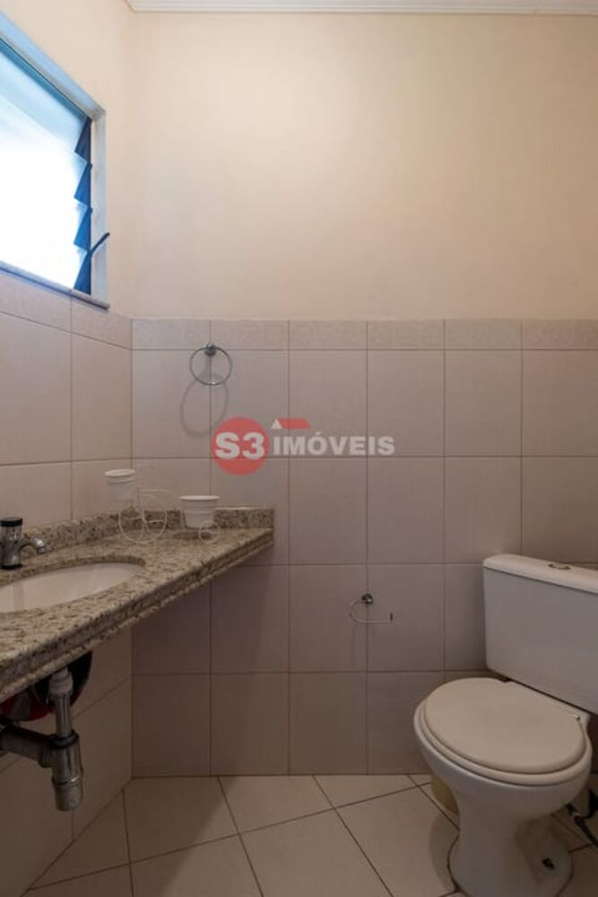 Casa à venda com 3 quartos, 184m² - Foto 3