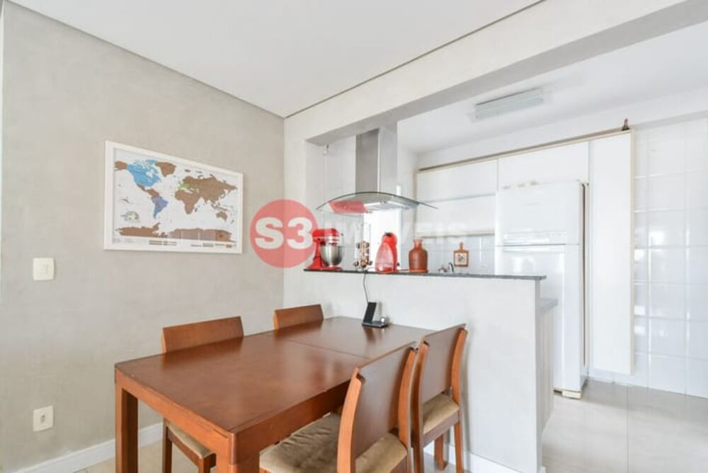 Apartamento à venda com 2 quartos, 82m² - Foto 3
