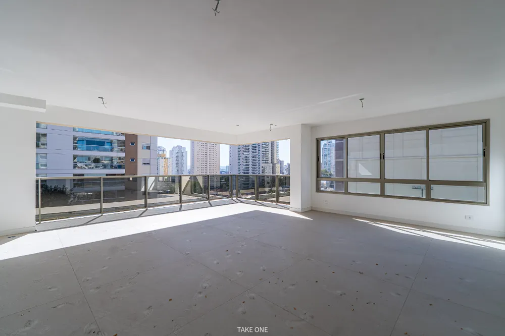 Apartamento, 4 quartos, 238 m² - Foto 1