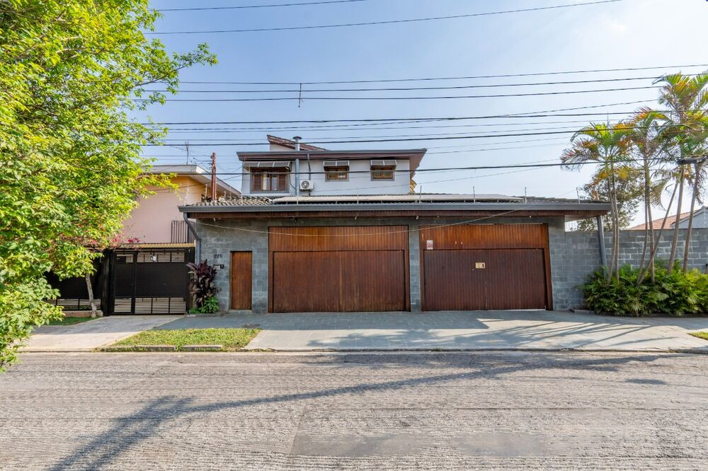 Casa, 5 quartos, 270 m² - Foto 1