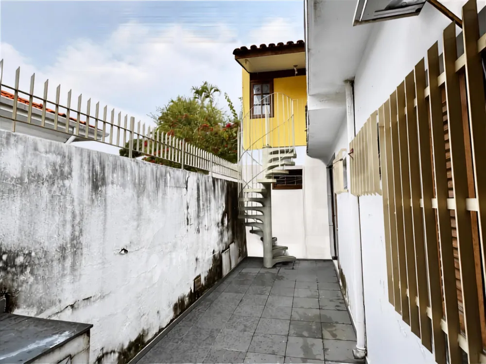 Casa, 5 quartos, 227 m² - Foto 2