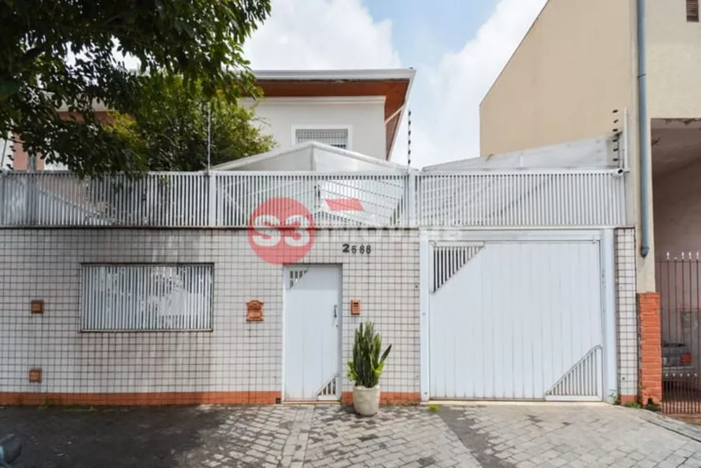 Casa à venda com 3 quartos, 200m² - Foto 2