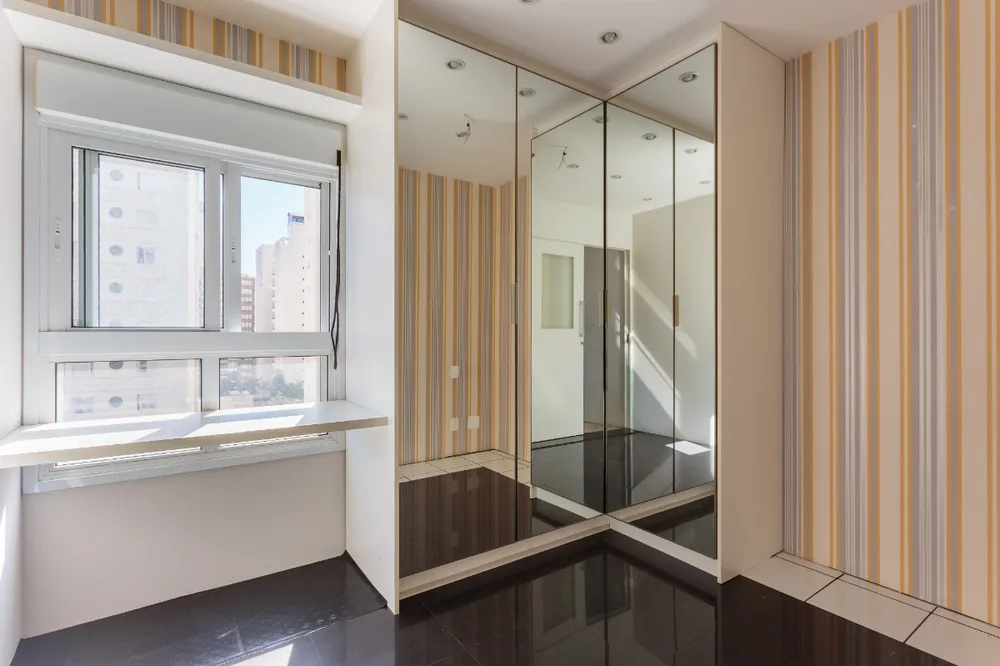 Apartamento, 3 quartos, 183 m² - Foto 2