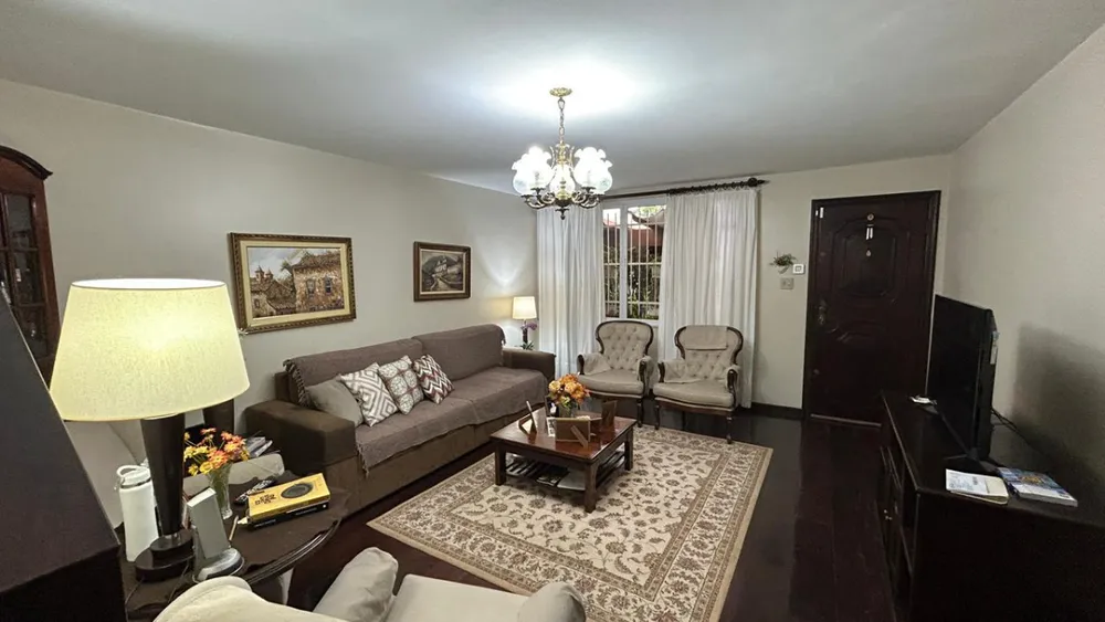 Casa, 3 quartos, 126 m² - Foto 1