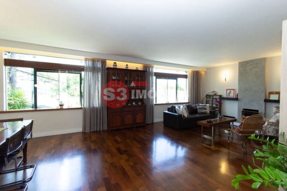 Casa, 4 quartos, 314 m² - Foto 1