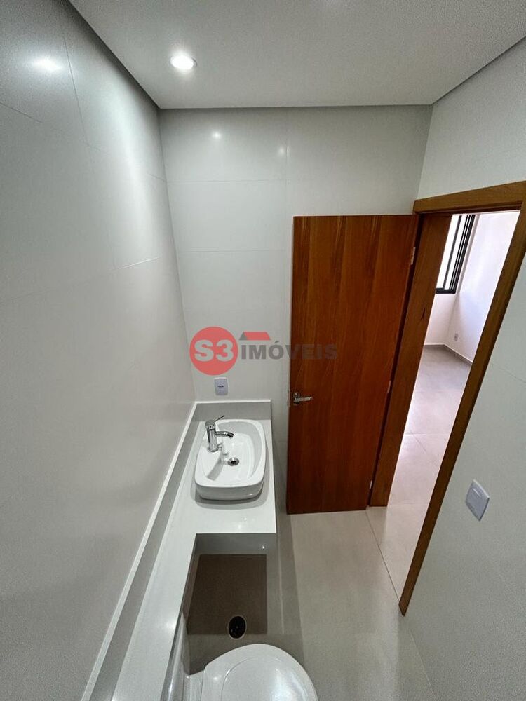 Casa à venda com 3 quartos, 170m² - Foto 3