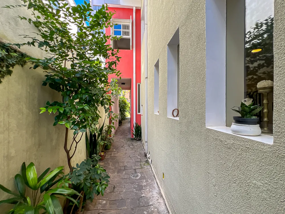 Casa, 5 quartos, 231 m² - Foto 3