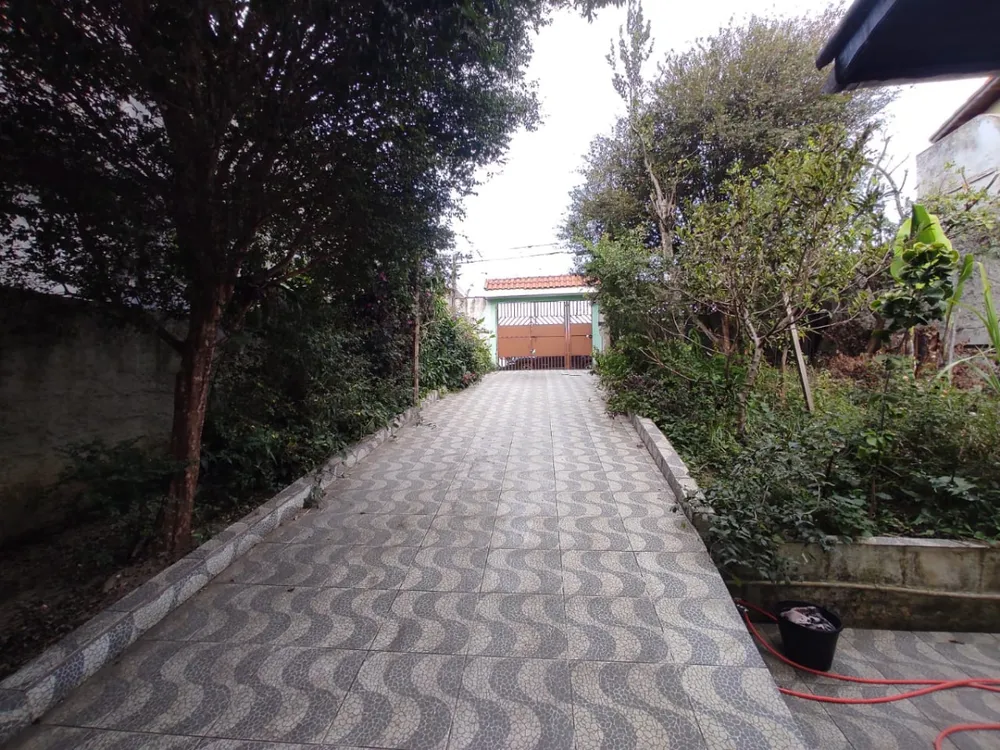 Casa, 4 quartos, 240 m² - Foto 1